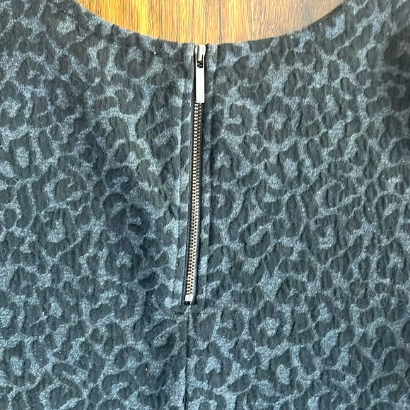 LOFT Leopard Print Gray & Black Dress with back zipper - size Small - Picture 5 of 6